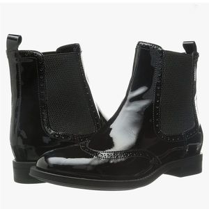 Aquatalia Idalah Wingtip Chelsea Boots - Patent Leather